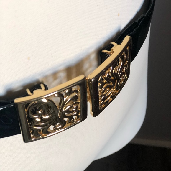 Vintage 80’’s/90’s Talbots Patent Leather Black Shiny Gold Clasp Buckle Belt - Picture 2 of 8